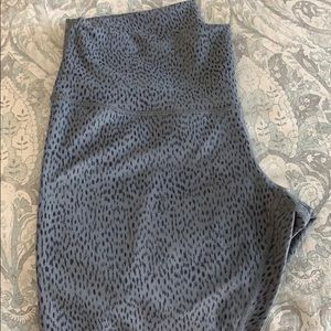 Wunder Under High Waist Crop